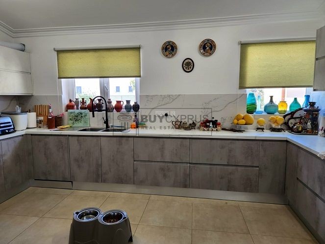 Image No.11-5 Bed Villa for sale