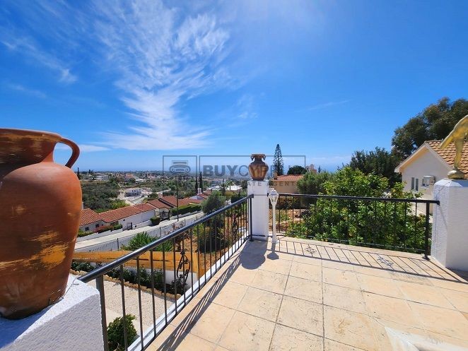 Image No.3-5 Bed Villa for sale