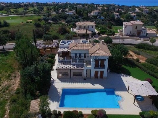Image No.1-5 Bed Villa for sale