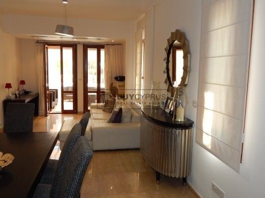 Image No.5-5 Bed Villa for sale