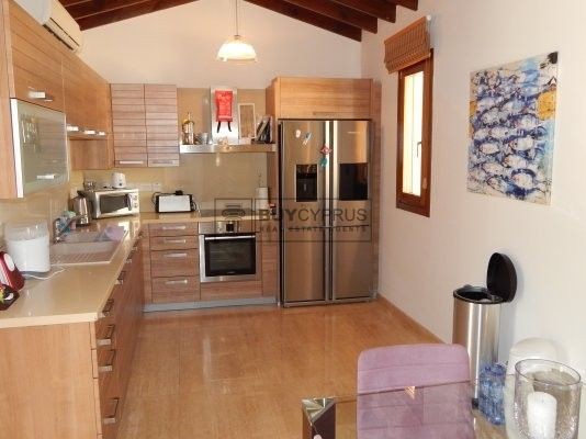 Image No.8-5 Bed Villa for sale