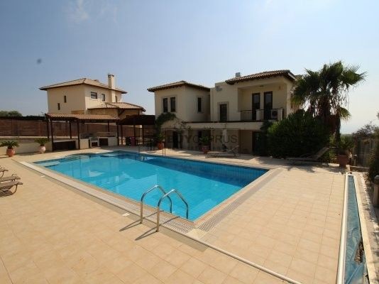 Image No.2-4 Bed Villa for sale