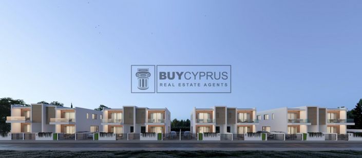 Image No.17-3 Bed Property for sale