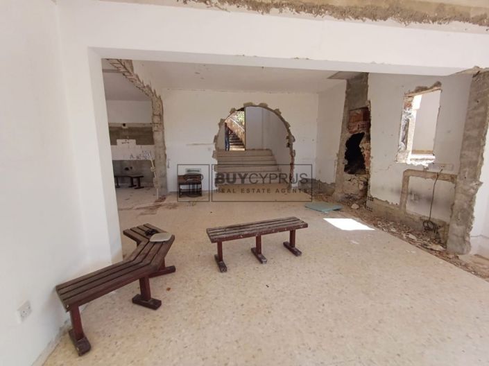 Image No.18-3 Bed Villa for sale