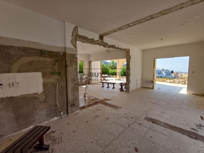 Image No.19-3 Bed Villa for sale