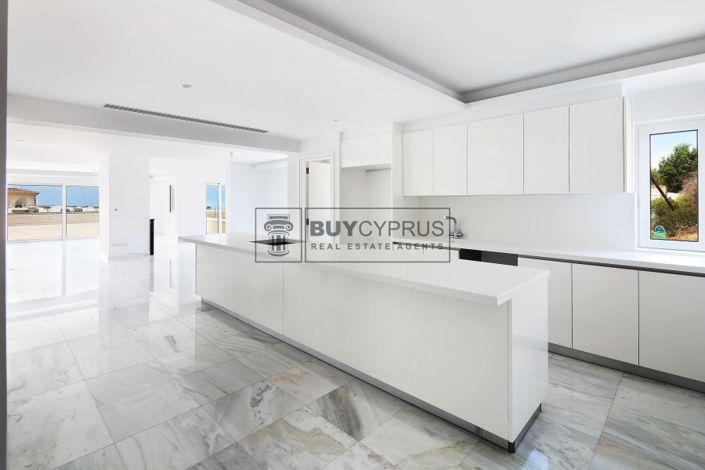 Image No.7-2 Bed Townhouse for sale