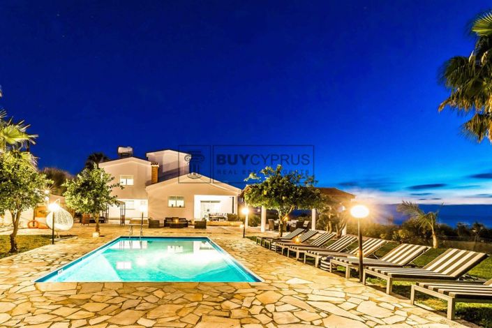 Image No.19-5 Bed Villa for sale