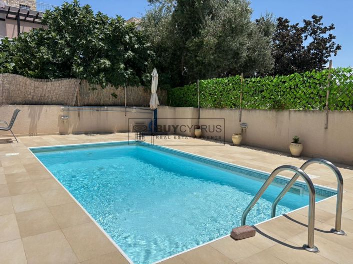 Image No.20-3 Bed Villa for sale