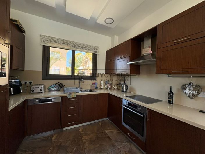 Image No.7-3 Bed Villa for sale