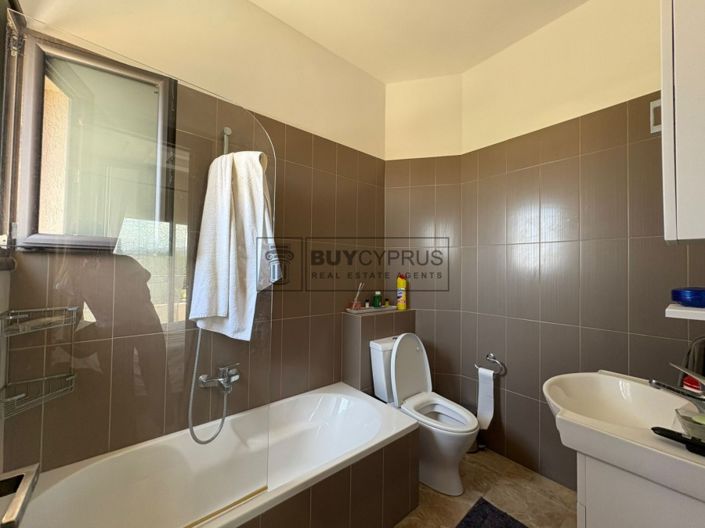 Image No.9-3 Bed Villa for sale