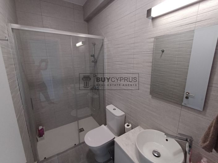 Image No.18-3 Bed Townhouse for sale