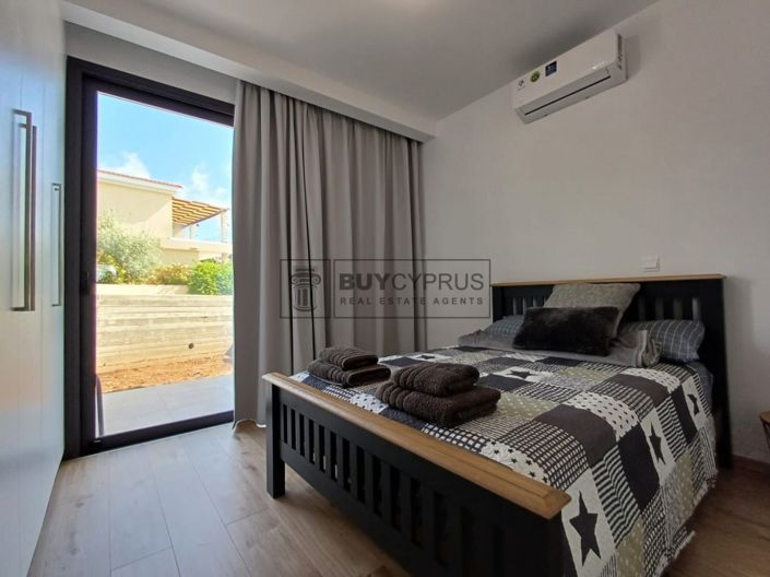 Image No.25-3 Bed Townhouse for sale