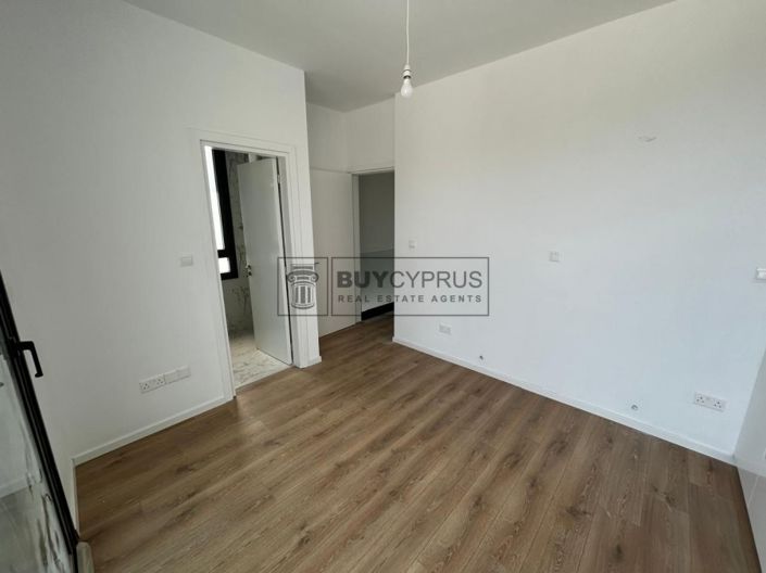 Image No.21-3 Bed Villa for sale