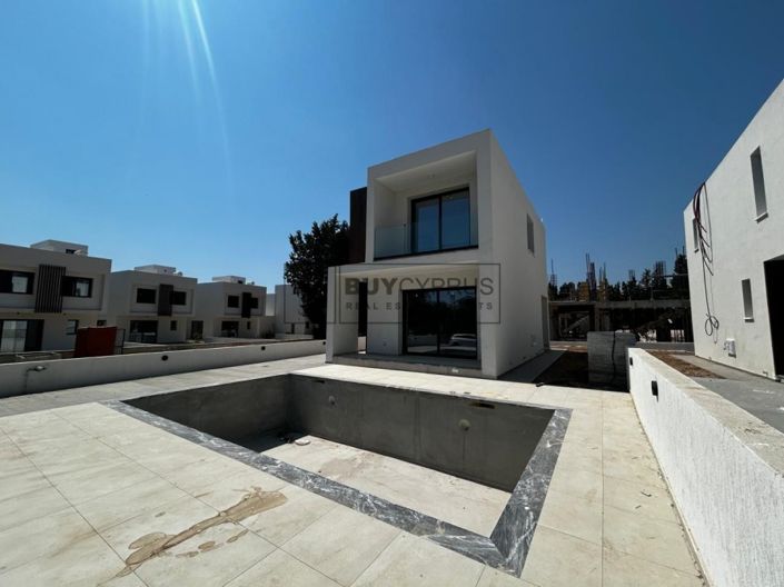 Image No.45-3 Bed Villa for sale