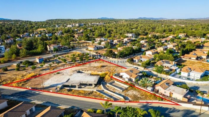 Image No.2-Villa for sale