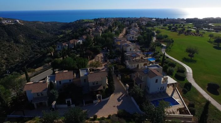 Image No.20-3 Bed Villa for sale