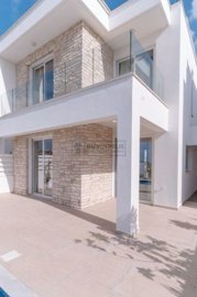 Detached Villa For Sale  in  Peyia