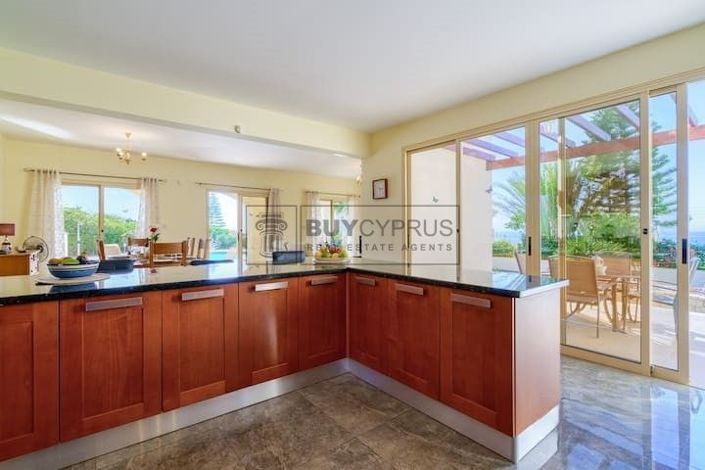 Image No.13-4 Bed Villa for sale