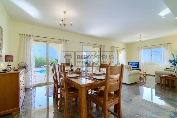 Image No.9-4 Bed Villa for sale