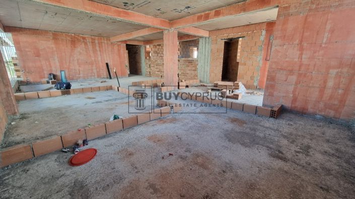 Image No.12-3 Bed Apartment for sale