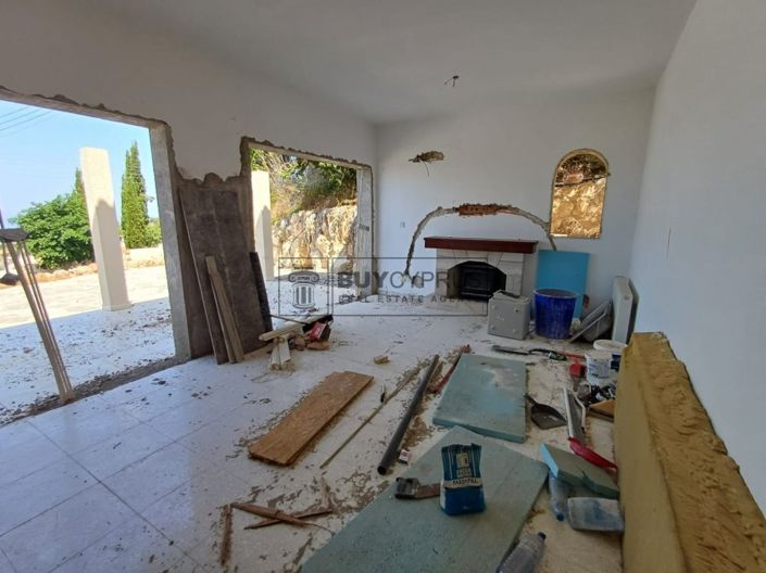 Image No.10-2 Bed Villa for sale