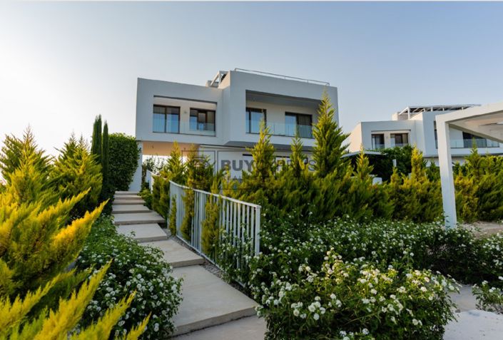 Image No.15-4 Bed Villa for sale