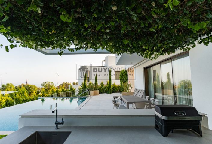 Image No.4-4 Bed Villa for sale