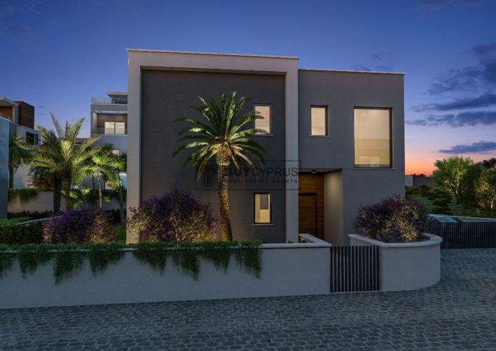 Image No.8-2 Bed Villa for sale