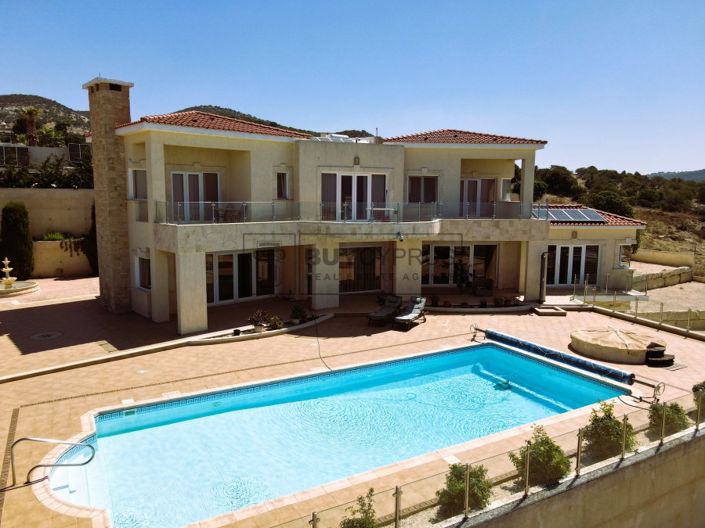 Image No.80-5 Bed Villa for sale