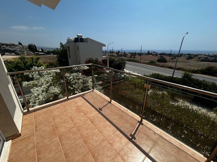 Image No.2-3 Bed Villa for sale
