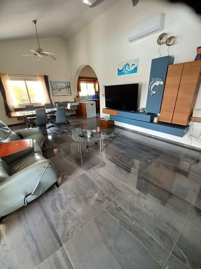 Image No.10-3 Bed Villa for sale