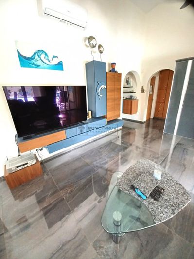 Image No.11-3 Bed Villa for sale