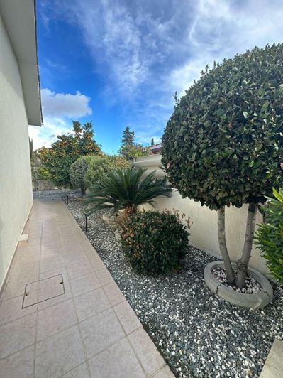 Image No.24-3 Bed Villa for sale