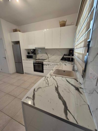 Image No.7-2 Bed Townhouse for sale