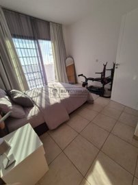 Town House For Sale  in  Universal