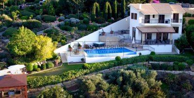 Detached Villa For Sale  in  Aphrodite Hills