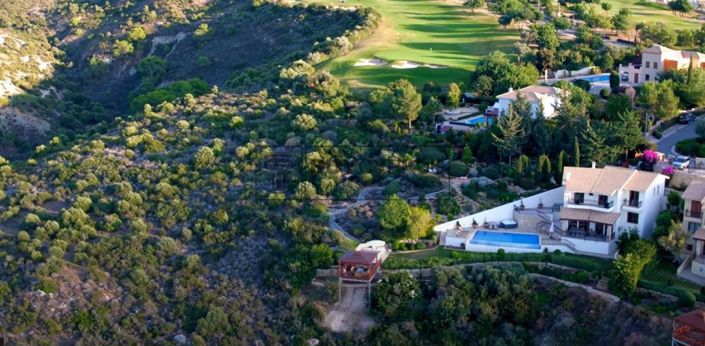 Image No.2-4 Bed Villa for sale