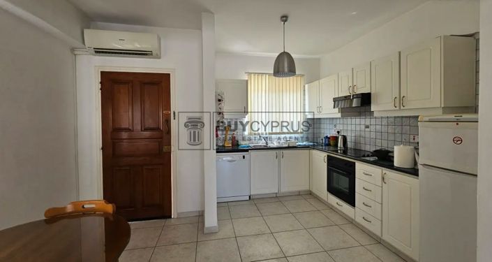 Image No.6-2 Bed Townhouse for sale