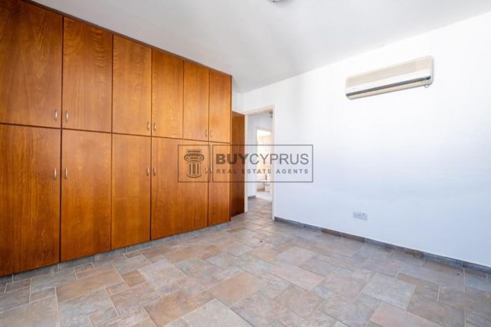 Image No.31-Property for sale