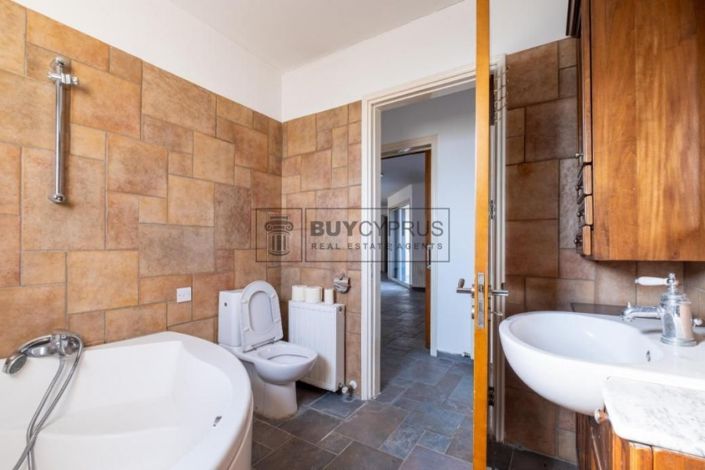 Image No.40-Property for sale