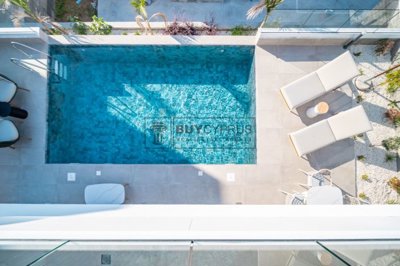 Detached Villa For Sale  in  Chlorakas