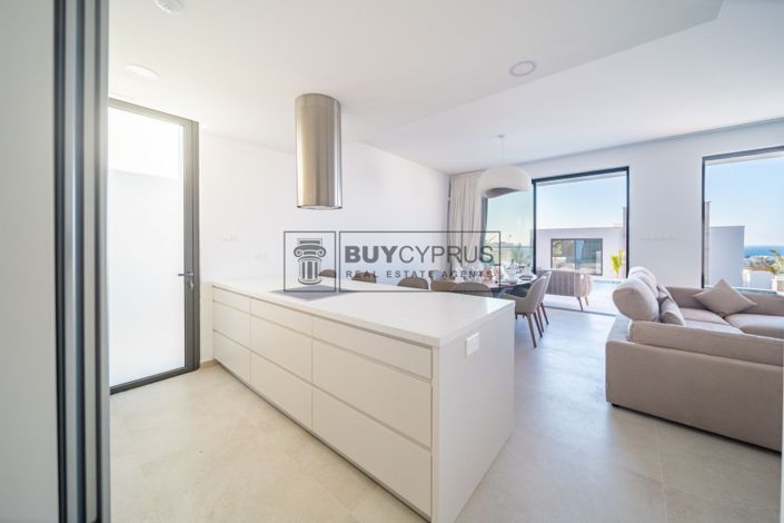 Image No.52-3 Bed Villa for sale