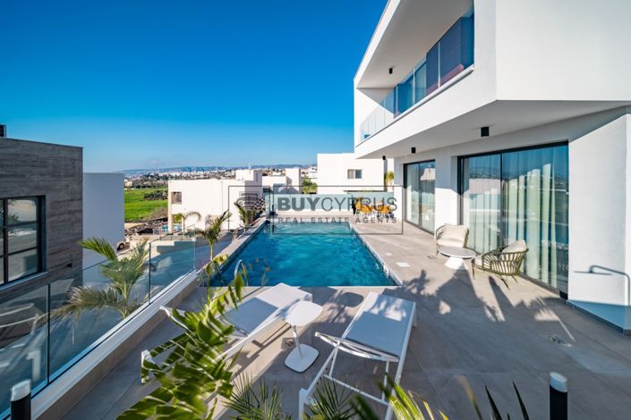 Image No.59-3 Bed Villa for sale