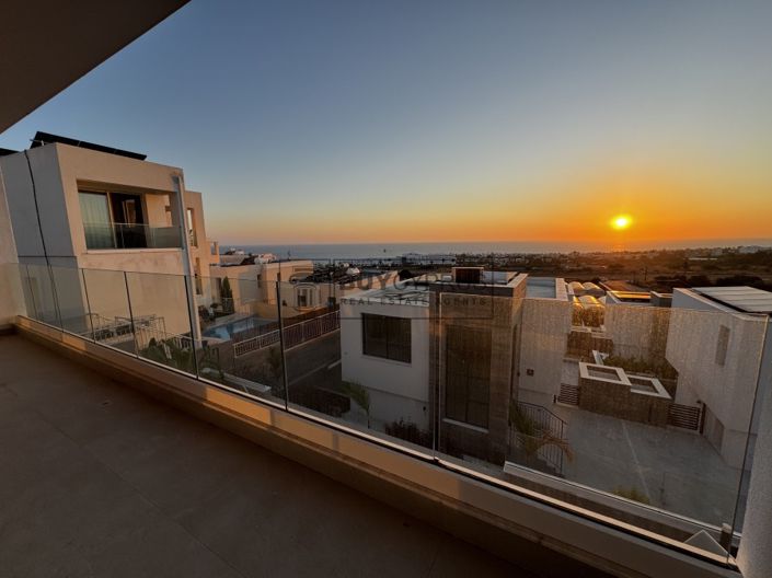 Image No.6-3 Bed Villa for sale