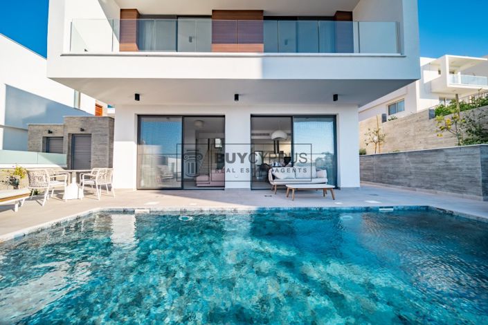 Image No.62-3 Bed Villa for sale