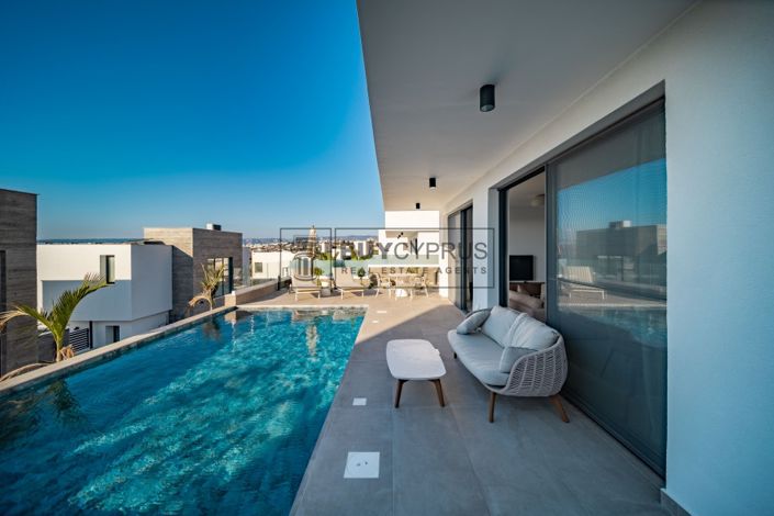 Image No.65-3 Bed Villa for sale