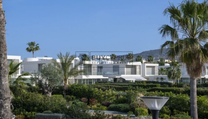 Image No.19-3 Bed Villa for sale