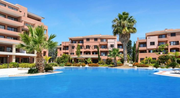 Image No.8-2 Bed Villa for sale