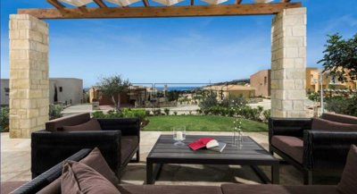 Apartment For Sale  in  Chlorakas