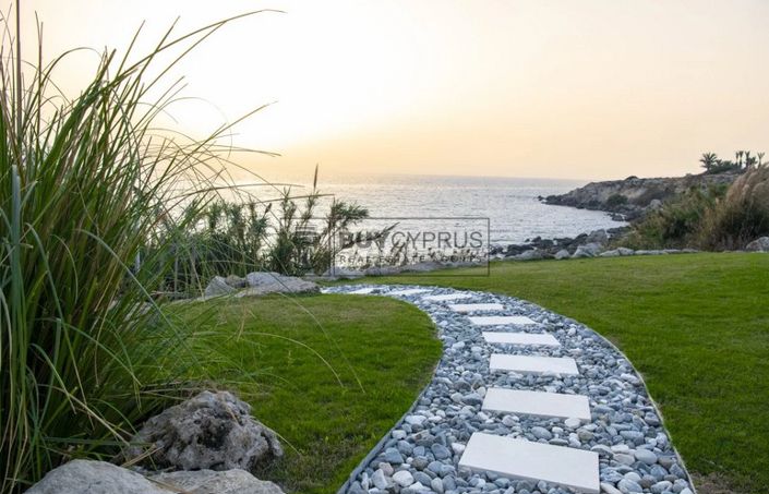 Image No.27-6 Bed Villa for sale